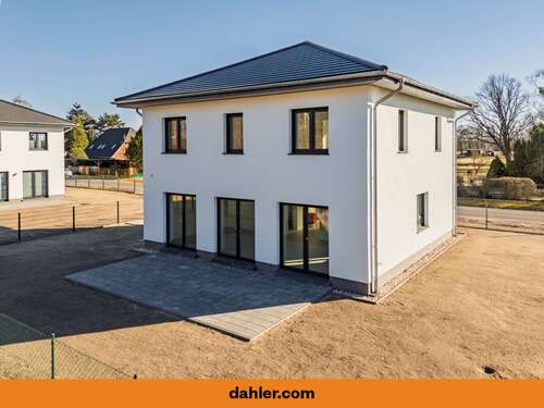 Foto - Haus zum Kaufen in Falkensee 859.000,00 € 153 m²