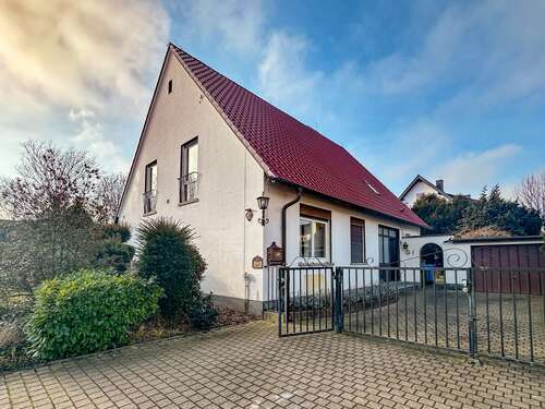 Foto - Haus zum Kaufen in Grünstadt Asselheim 527.000,00 € 192.5 m²