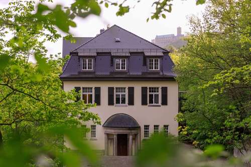 Foto - Haus zum Kaufen in München 15.000.000,00 € 600 m²