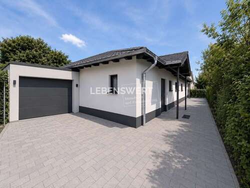 Foto - Haus zum Kaufen in Moers 569.000,00 € 92 m²