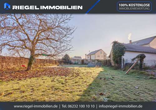 Foto - Haus zum Kaufen in Böhl-Iggelheim 695.000,00 € 189.96 m²