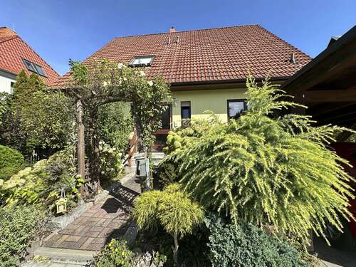Foto - Haus zum Kaufen in Zwickau 410.000,00 € 153 m²