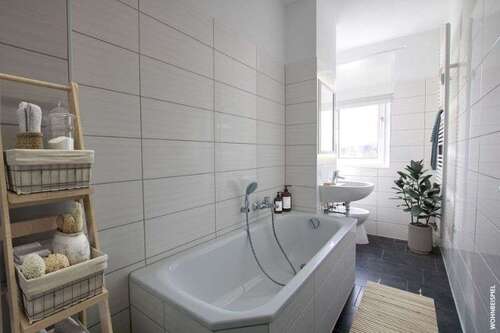 Foto - Wohnung zum Mieten in Halle (Saale) 323,00 € 59.73 m²