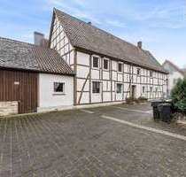 Haus zum Kaufen in Lügde 99.000,00 € 250 m²