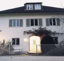 Haus zum Kaufen in Augsburg 2.100.000,00 € 300 m²