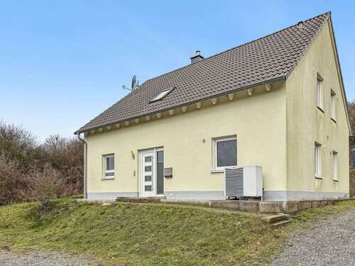 Foto - Haus zum Kaufen in Reichenbach-Steegen 399.000,00 € 159 m²