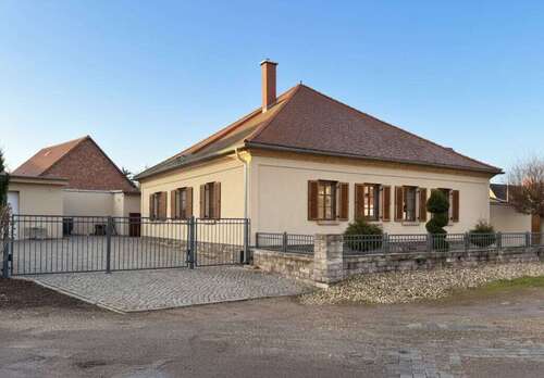 Foto - Haus zum Kaufen in Köthen 398.000,00 € 191.85 m²