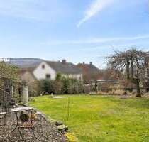 Haus zum Kaufen in Barntrup 375.000,00 € 195 m²