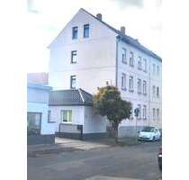 Haus zum Kaufen in Lucka 133.000,00 € 195 m²