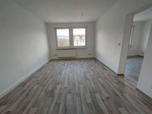 Foto - Wohnung zum Mieten in Suhl 299,74 € 46.61 m²