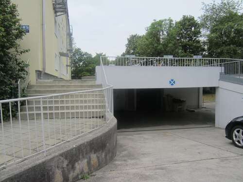 Foto - Garage zu vermieten in München 100,00 €