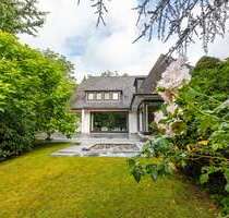Haus zum Kaufen in Hamburg Poppenbüttel 3.300.000,00 € 420 m² - Hamburg / Poppenbüttel