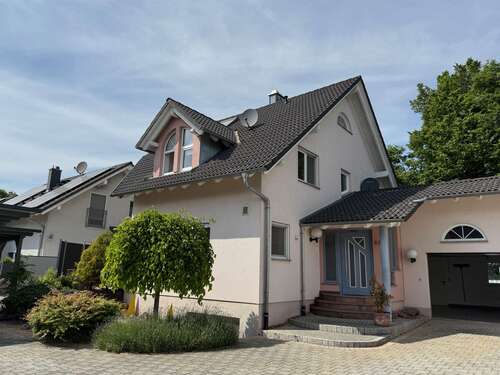 Foto - Haus zum Kaufen in Offenburg - Weier 685.000,00 € 210 m²