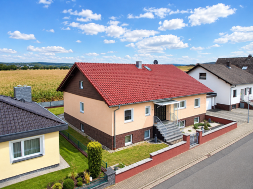 Foto - Haus zum Kaufen in Groß-Umstadt 480.000,00 € 158 m²