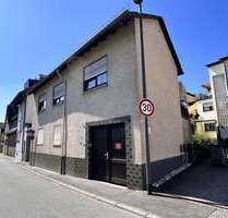 Haus zum Kaufen in Kiedrich 435.000,00 € 220 m²