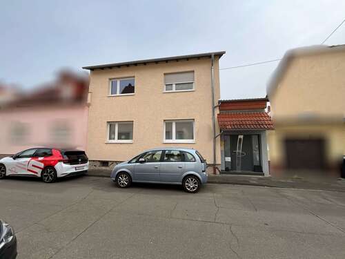 Foto - Haus zum Kaufen in Ludwigshafen 395.000,00 € 140 m²