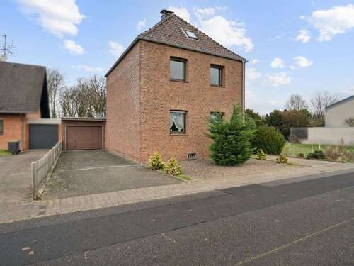 Foto - Haus zum Kaufen in Korschenbroich 399.000,00 € 133.56 m²