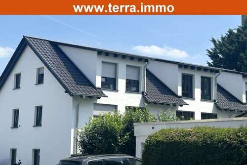 Foto - Haus zum Kaufen in Hattersheim am Main 749.900,00 € 145.89 m²