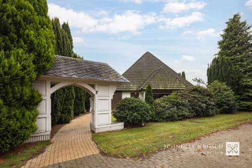 Foto - Haus zum Kaufen in Deinste Helmste 369.000,00 € 262 m²