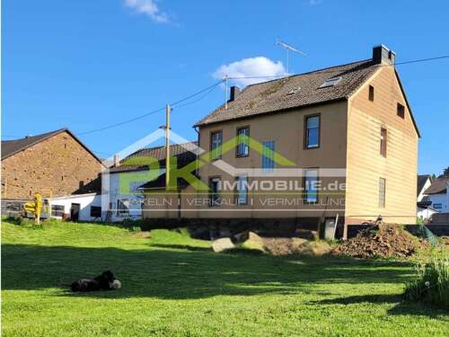 Foto - Haus zum Kaufen in Niederbettingen Hillesheim 143.500,00 € 250 m²