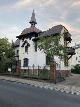 Foto - Wohnung zum Mieten in Radebeul 390,00 € 33 m²
