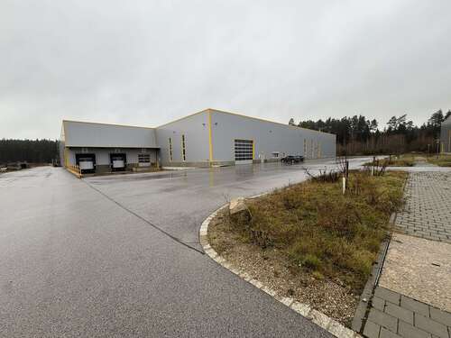 Foto - Halle in Eschenbach in der Oberpfalz 8.000.000,00 € 13914 m²
