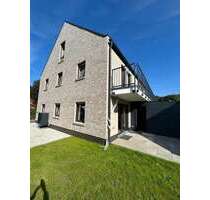 Haus zum Mieten in Oldenburg 1.695,00 € 120 m²