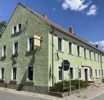 Haus zum Kaufen in Hirschstein 200.000,00 € 958 m²