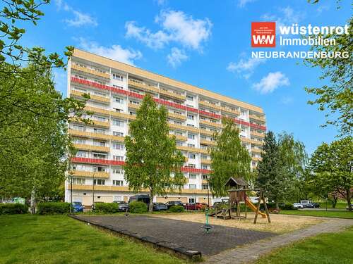 Foto - Wohnung zum Mieten in Neubrandenburg 420,00 € 53 m²