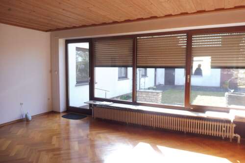 Foto - Haus zum Mieten in Regensburg 2.080,00 € 140 m²