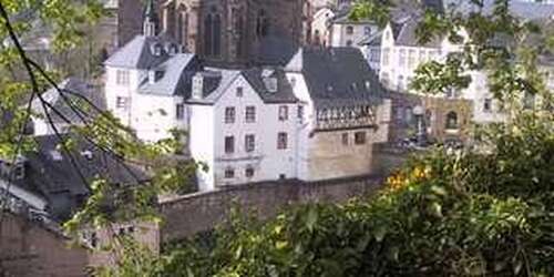 Foto - Haus zum Kaufen in Saarburg 780.000,00 € 250 m²