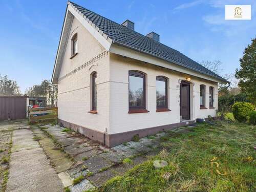 Foto - Haus zum Kaufen in Otterndorf 234.000,00 € 80.36 m²