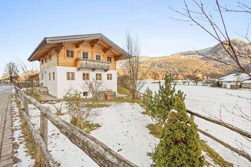 Foto - Haus zum Kaufen in Schleching Ettenhausen 1.188.000,00 € 145 m²