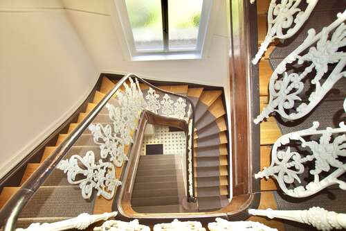 Foto - Haus zum Kaufen in Wiesbaden 2.380.000,00 € 478 m²