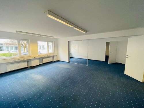 Foto - Büro in Nürnberg 2.287,04 € 285.88 m²