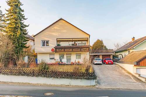 Foto - Haus zum Kaufen in Würzburg 599.000,00 € 256.58 m²