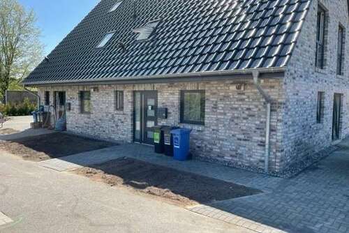 Foto - Haus zum Mieten in Heidgraben 1.700,00 € 120 m²