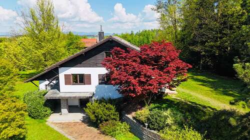 Foto - Haus zum Kaufen in Tiefenbach 560.000,00 € 300 m²