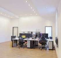 Büro in Hamburg 2.590,50 € 157 m²
