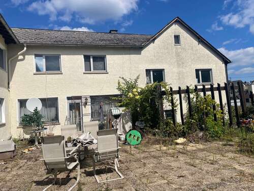 Foto - Haus zum Kaufen in Rüdesheim 280.000,00 € 542.47 m²