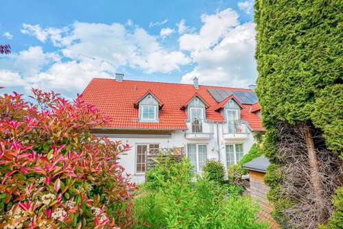 Foto - Haus zum Kaufen in Hallbergmoos 750.000,00 € 178.6 m²