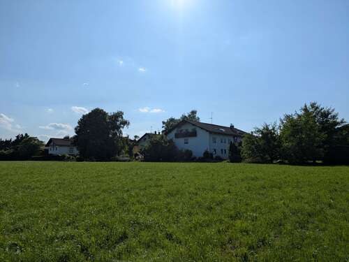 Foto - Wohnung zum Kaufen in Großkarolinenfeld 460.000,00 € 107 m²