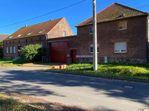 Foto - Haus zum Kaufen in Zahna-Elster 1.550.000,00 € 820 m²