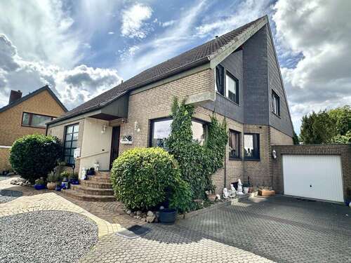 Foto - Haus zum Kaufen in Lübeck Travemünde 815.000,00 € 240 m²