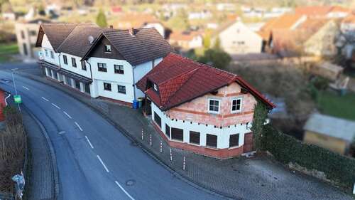 Foto - Haus zum Kaufen in Biebergemünd 325.000,00 € 257 m²
