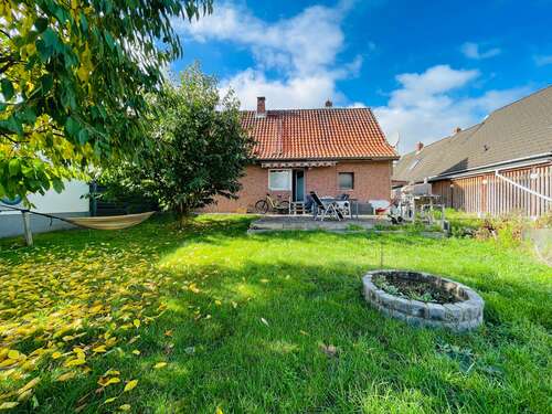 Foto - Haus zum Kaufen in Lengede 229.000,00 € 101 m²