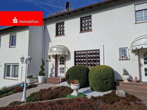 Foto - Haus zum Kaufen in Hofheim 550.000,00 € 98 m²