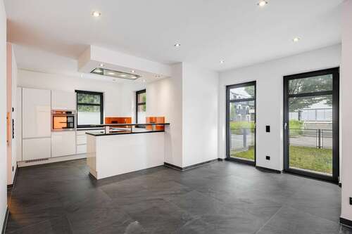 Foto - Haus zum Kaufen in Unterschleißheim 1.130.000,00 € 169.91 m²