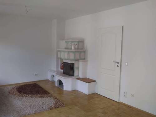 Foto - Haus zum Mieten in Neubiber 2.880,00 € 148 m²