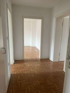 Foto - Wohnung zum Mieten in Duisburg 479,00 € 69 m²